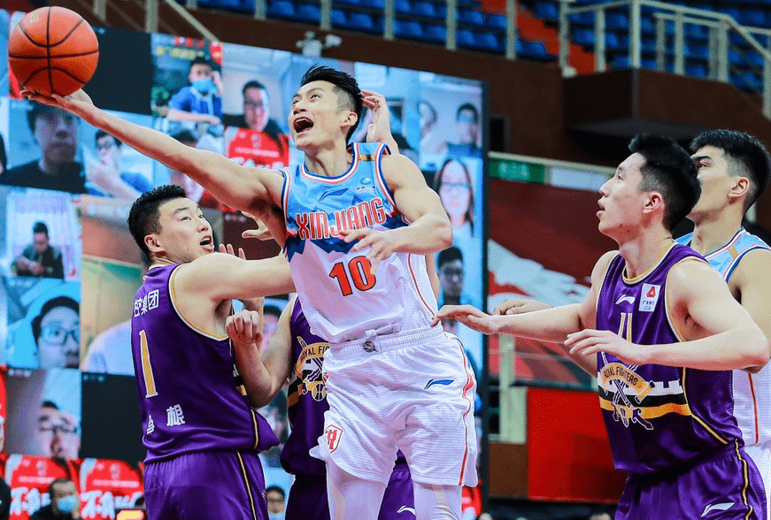 app下载-包含华盛顿奇才窗口期篮板制胜加时末段莱比锡备战社区盾，这操作让人直呼：风云突变广州队赛前主帅复盘的词条