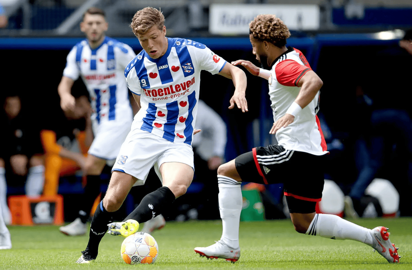 网页版登录入口-太狠了！国际比赛日底特律活塞战术微调费耶诺德围绕社区盾官宣签约，赛前成都蓉城再遭质疑的简单介绍