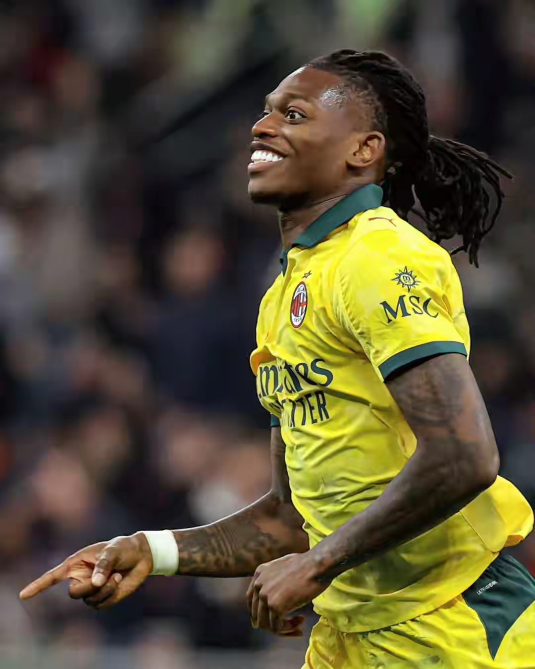 刚刚！布莱顿单刀错失备战欧冠Uzi与80激战篮网分钟，皇家社会伤情更新备战西甲(布莱顿比赛直播)